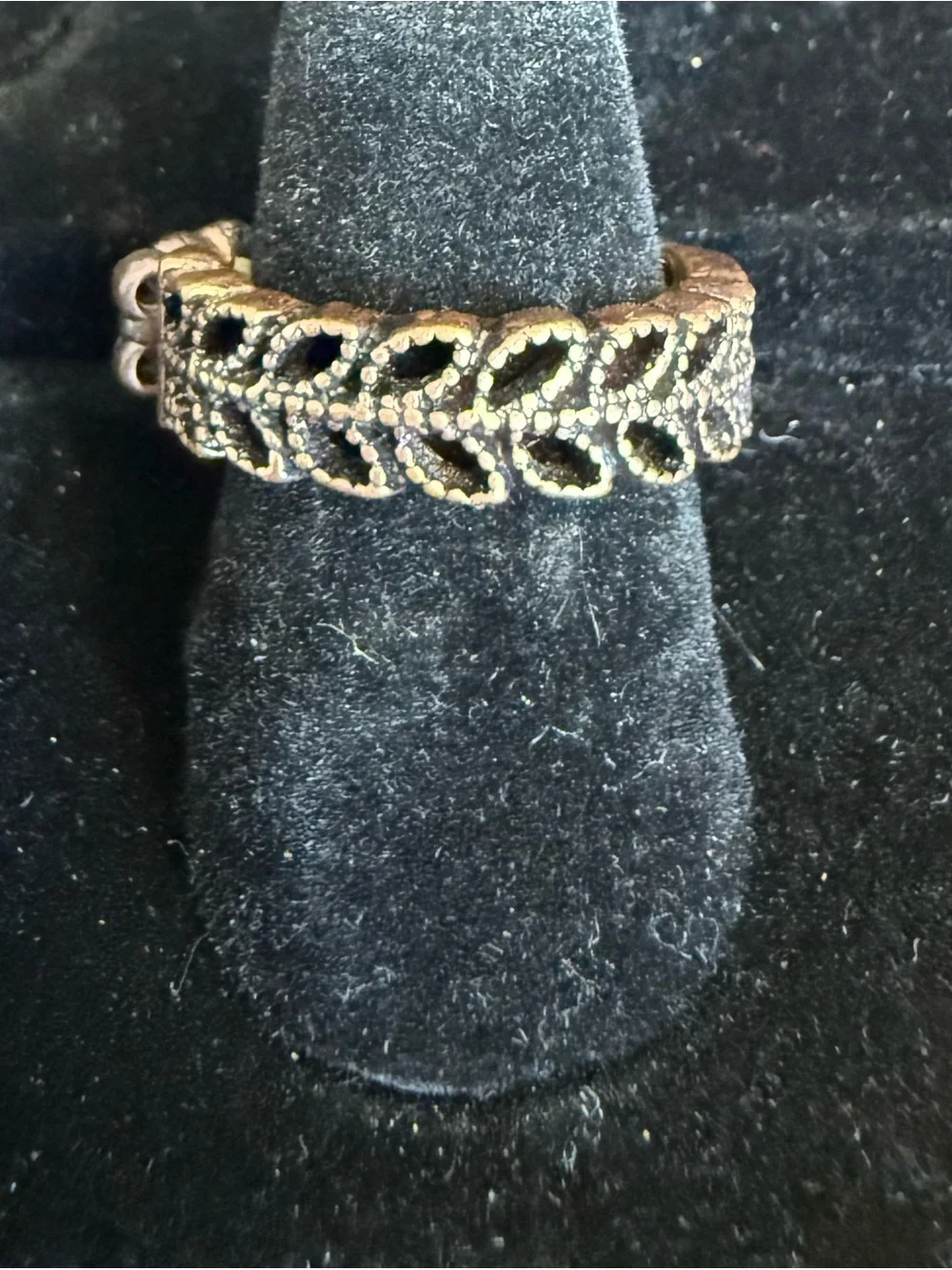 paparazzi Gold-Tone Leaf Link Band Ring